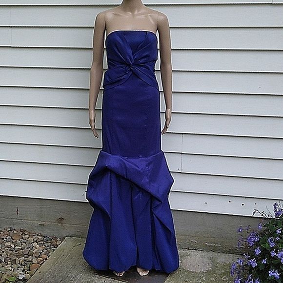 Jessica McClintock Dresses & Skirts - Jessica McClintock strapless long gown for prom or any special occasion.